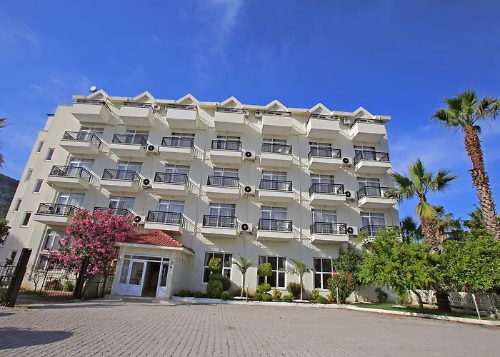 Hotell Twins 3*