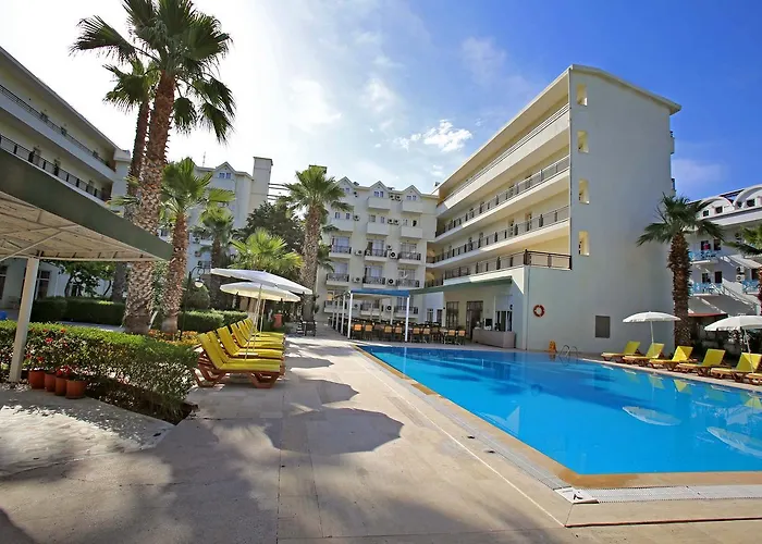Hotell Twins 3*